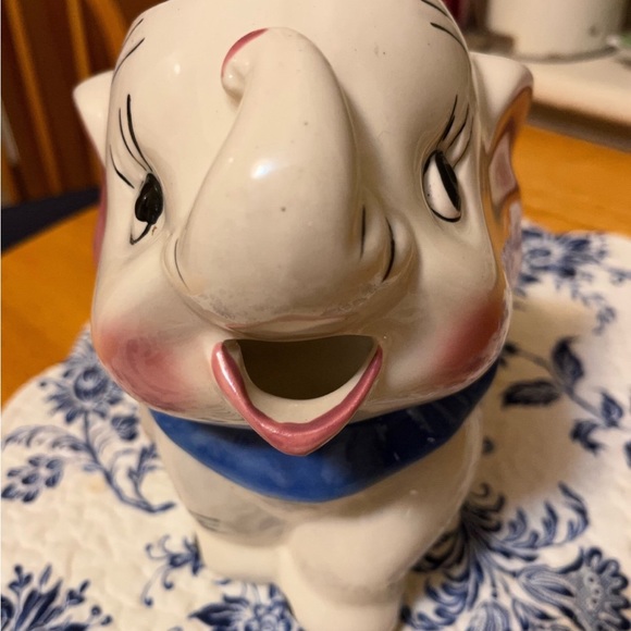 Disney Vintage Dumbo 2 Quart Pitcher 1940’s - Picture 9 of 10